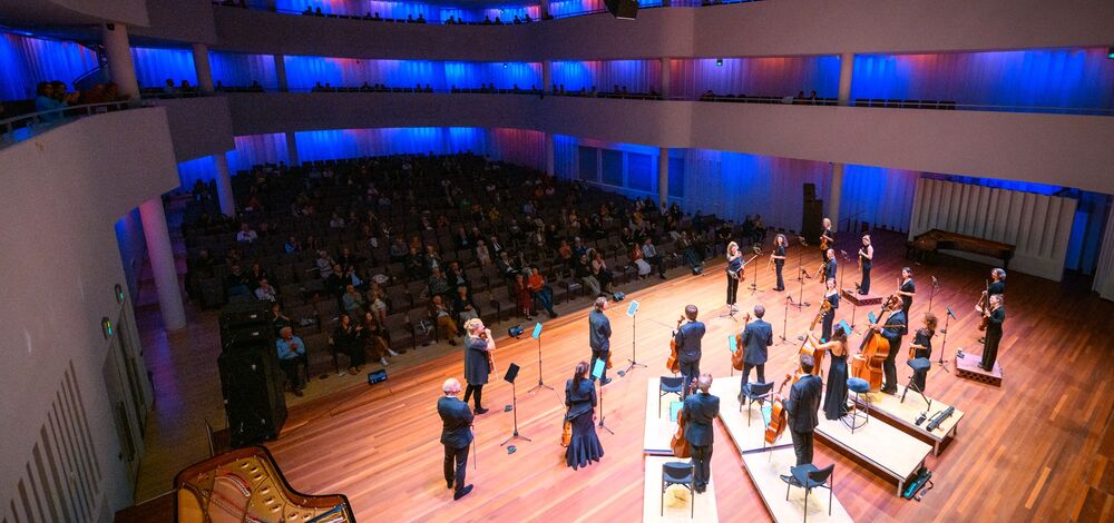 concertzaal in coronatijd - Amsterdam Sinfonietta 4 september jl.